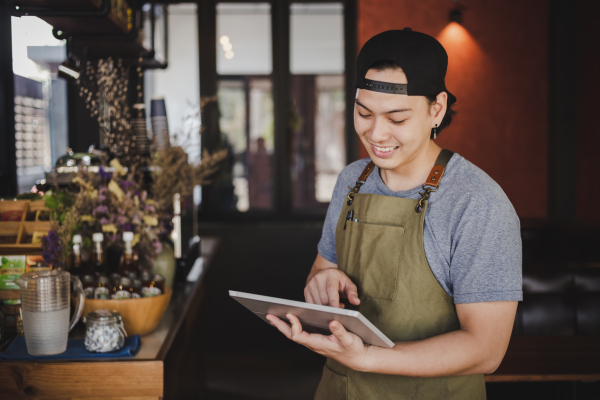 Khái niệm và lợi ích của chương trình vừa học vừa làm