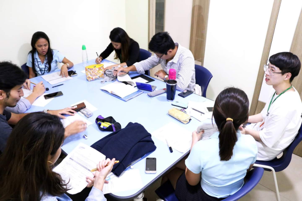 Môi trường học tập tiếng Anh chất lượng và lý tưởng
